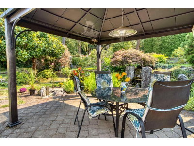 17394 28A Avenue | Surrey British Columbia | Slide Image Thirty-seven