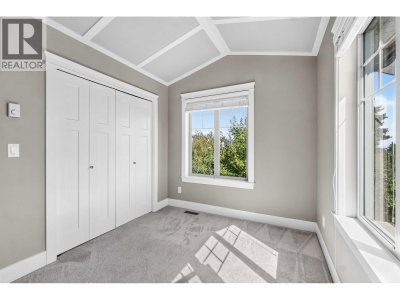 3416 ROXTON Avenue | Coquitlam British Columbia | Slide Image Twenty-two