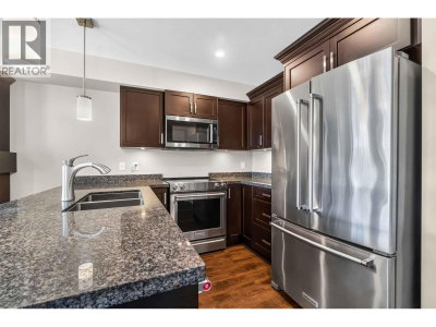 3416 ROXTON Avenue | Coquitlam British Columbia | Slide Image Twenty-eight