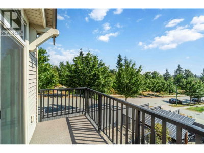 3416 ROXTON Avenue | Coquitlam British Columbia | Slide Image Thirty-one
