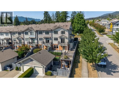3416 ROXTON Avenue | Coquitlam British Columbia | Slide Image Thirty-six
