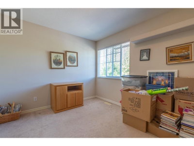 11358 COTTONWOOD DRIVE Drive | Maple Ridge British Columbia | Slide Image Twenty-three