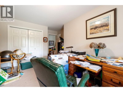 11358 COTTONWOOD DRIVE Drive | Maple Ridge British Columbia | Slide Image Twenty-nine