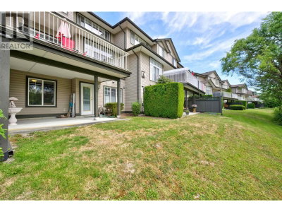 11358 COTTONWOOD DRIVE Drive | Maple Ridge British Columbia | Slide Image Thirty-eight