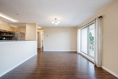15220 GUILDFORD Drive | Surrey British Columbia | Slide Image Eight