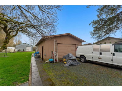 23038 FRASER Highway | Langley British Columbia | Slide Image Twenty-nine
