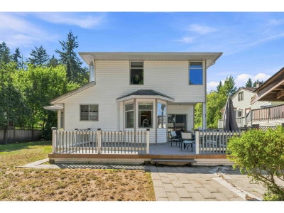 10220 146 Street | Surrey British Columbia | Slide Image Twenty-one