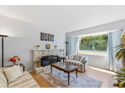 10220 146 Street | Surrey British Columbia | Slide Image Thirty-four