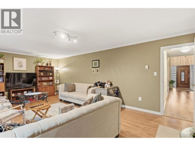 4729 CANADA Way | Burnaby British Columbia | Slide Image Fifteen