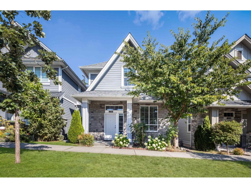 2136 165B Street Surrey British Columbia, V3Z 0V6 - 5 Bedrooms Home For Sale