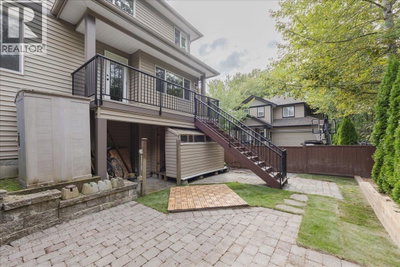 23925 116 Avenue | Maple Ridge British Columbia | Slide Image Thirty-two