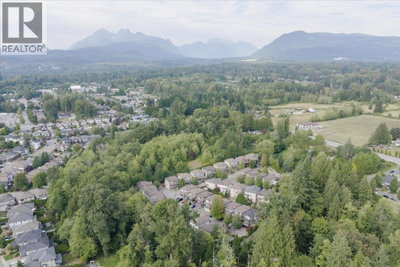23925 116 Avenue | Maple Ridge British Columbia | Slide Image Thirty-seven