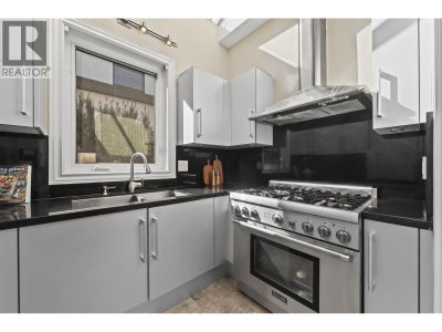 4333 TOWNLEY Street | Vancouver British Columbia | Slide Image Eight