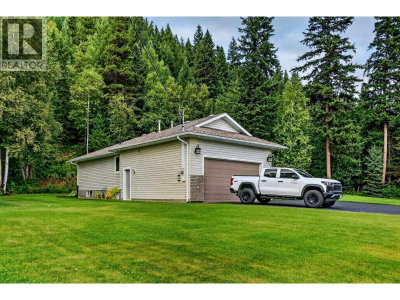 9288 SUMMERSET Place | Prince George British Columbia | Slide Image Two