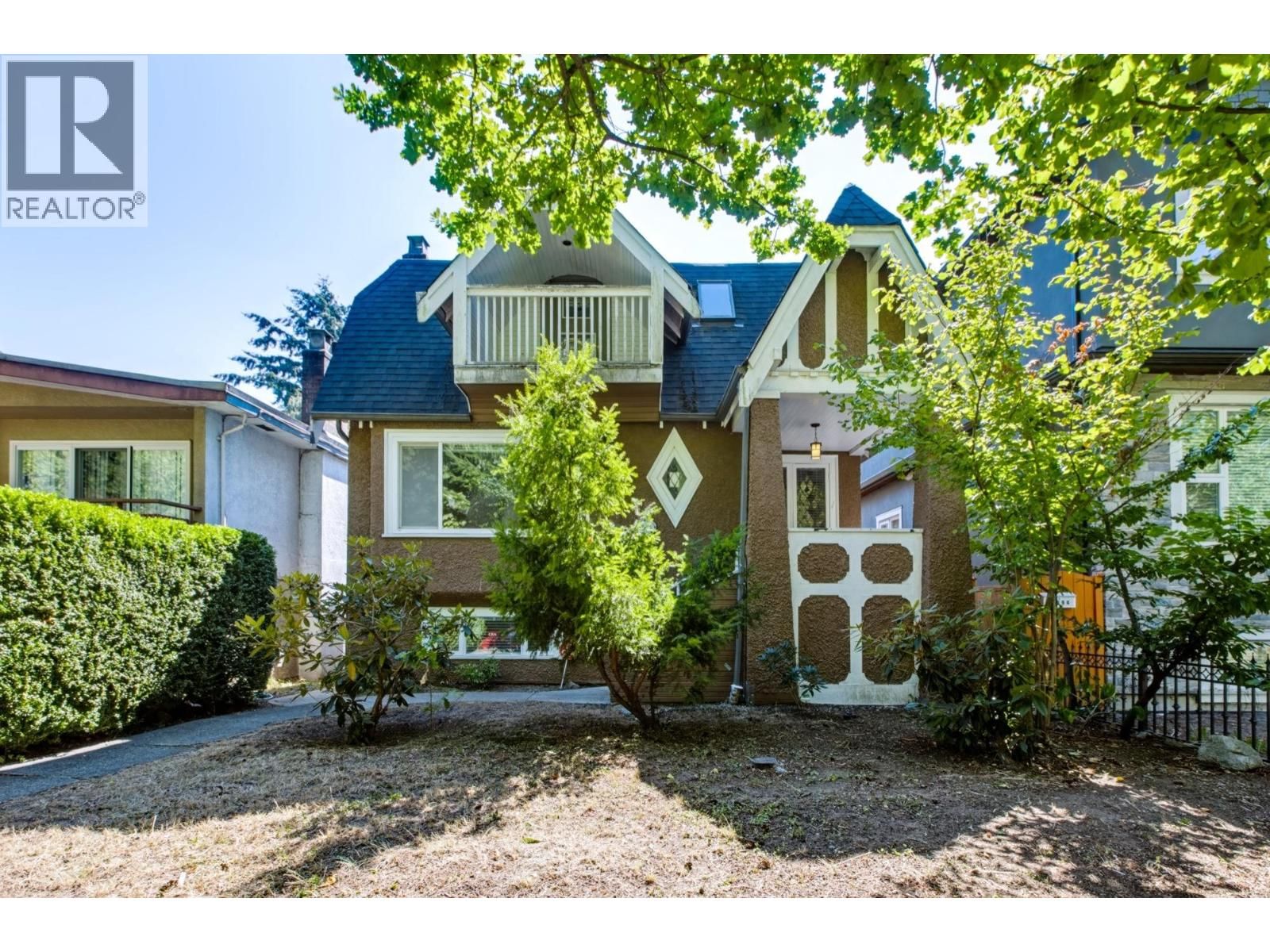 3888 15TH Avenue, Vancouver, British Columbia V6R 2Z9