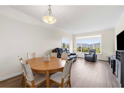 2088 WINFIELD Drive | Abbotsford British Columbia | Slide Image Ten