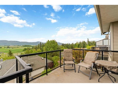 2088 WINFIELD Drive | Abbotsford British Columbia | Slide Image Fifteen