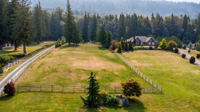 42449 HIGHLAND Drive | Yarrow British Columbia | Slide Image Ten