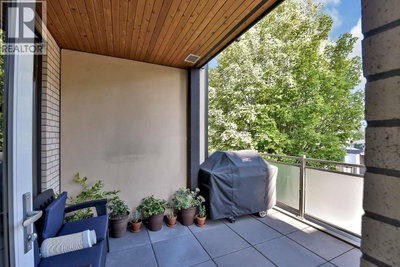 4307 HASTINGS Street | Burnaby British Columbia | Slide Image Eighteen