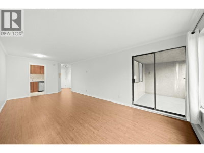 436 SEVENTH Street | New Westminster British Columbia | Slide Image Eight