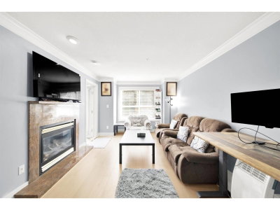 8115 121A Street | Surrey British Columbia | Slide Image Five
