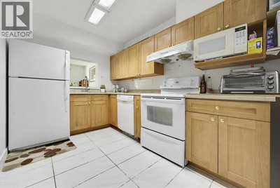 2757 ELLERSLIE Avenue | Burnaby British Columbia | Slide Image Nine
