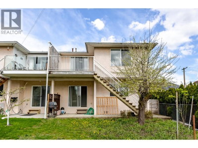 620 THIRTEENTH Street | New Westminster British Columbia | Slide Image Thirty-one