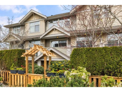 22225 50 Avenue | Langley British Columbia | Slide Image Three