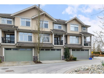 22225 50 Avenue | Langley British Columbia | Slide Image Four