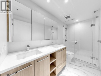 8160 MCMYN Way | Richmond British Columbia | Slide Image Nine