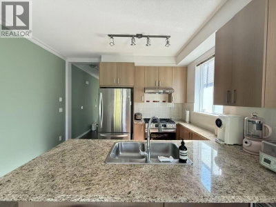 9566 TOMICKI Avenue | Richmond British Columbia | Slide Image Nine