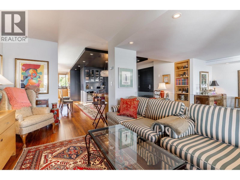 1930 BELLEVUE Avenue West Vancouver British Columbia, V7V 1B5 - 2 Bedrooms Home For Sale