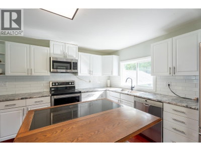 5325 MUERMANN Road | Prince George British Columbia | Slide Image Seven