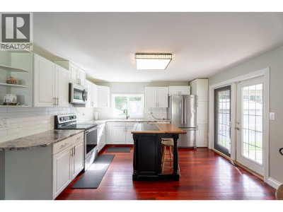 5325 MUERMANN Road | Prince George British Columbia | Slide Image Eight