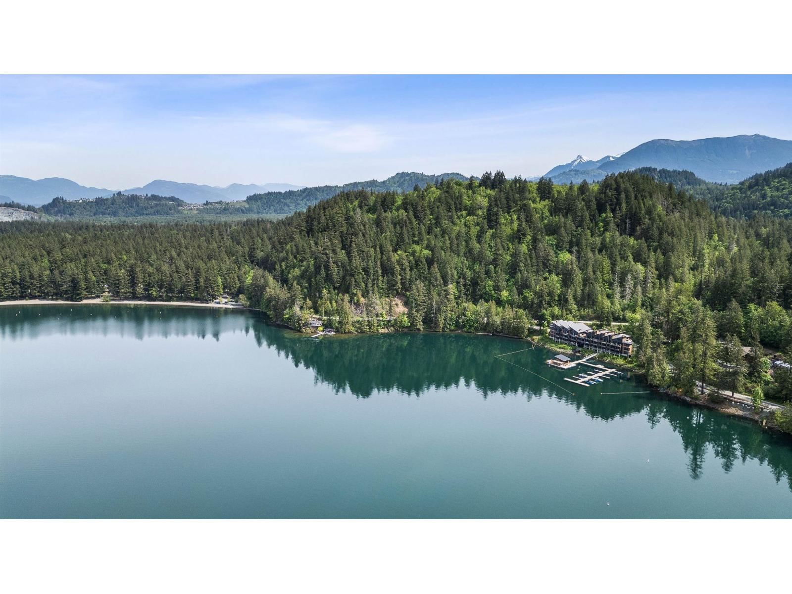 3175 COLUMBIA VALLEY Road, Cultus Lake, British Columbia V2R 6C2