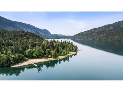 3175 COLUMBIA VALLEY Road | Cultus Lake British Columbia | Slide Image Thirty-one
