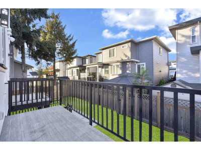 16633 18A Avenue | Surrey British Columbia | Slide Image Ten