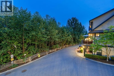 13819 232 Street | Maple Ridge British Columbia | Slide Image Fifteen