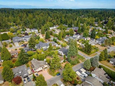 13181 15 Avenue | Surrey British Columbia | Slide Image Nine