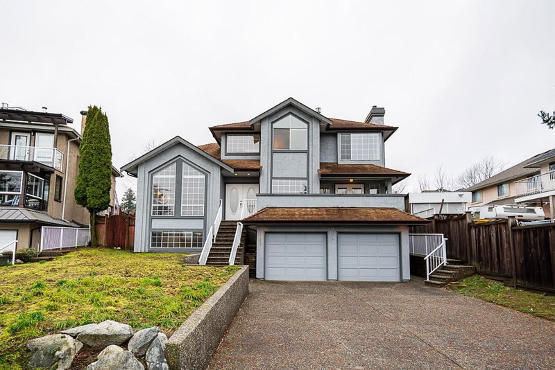 17072 103 Avenue Surrey British Columbia, V4N 3K9 - 4 Bedrooms Home For Sale