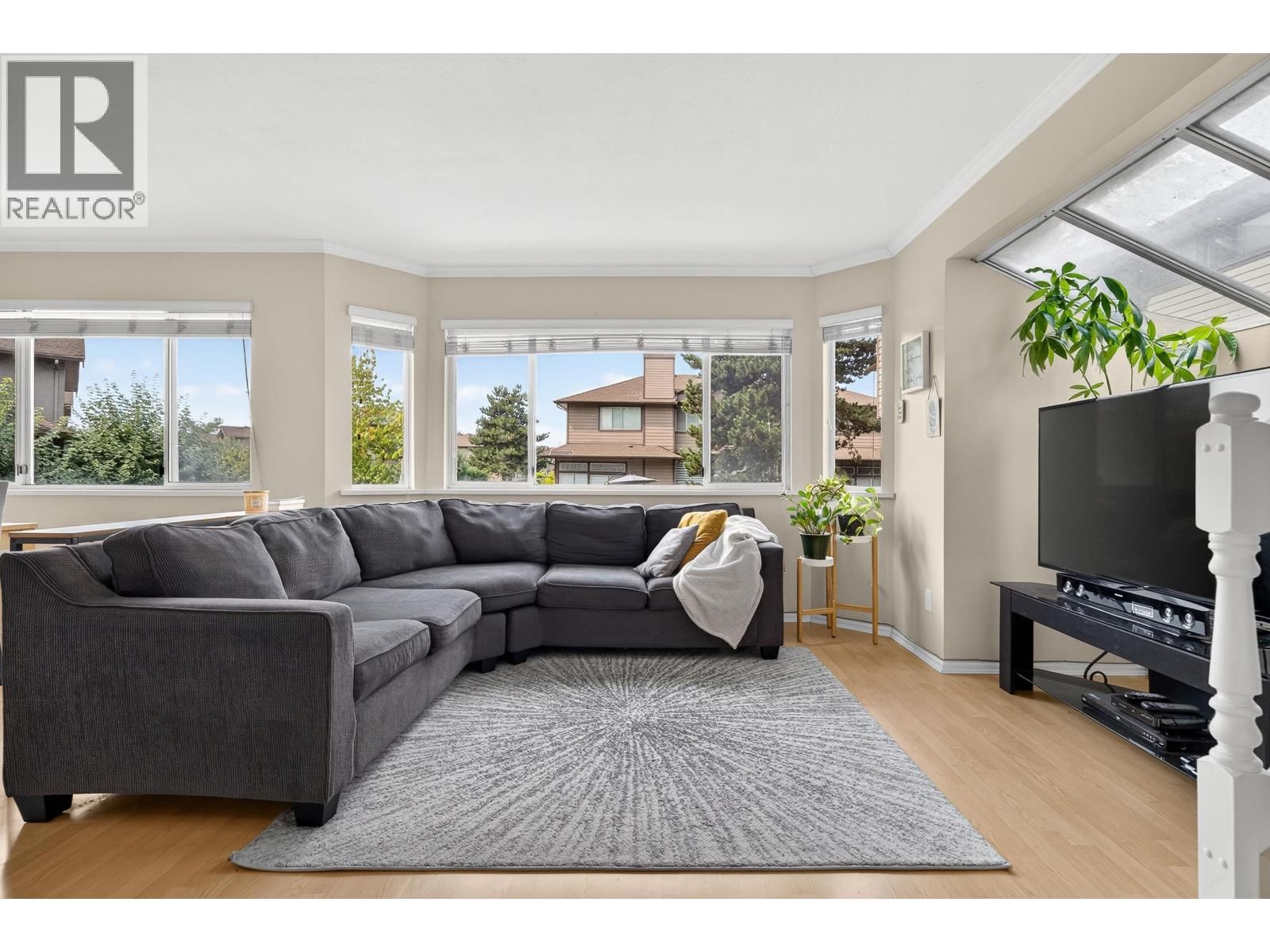 5380 SMITH Drive, Richmond, British Columbia V6V 2K8