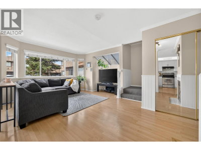 5380 SMITH Drive | Richmond British Columbia | Slide Image Eight