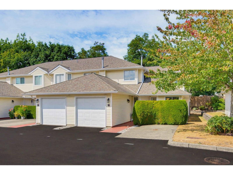 21928 48 Avenue Langley British Columbia, V3A 8H1 - 4 Bedrooms Condo For Sale