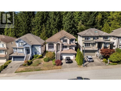 94 LINDEN Court | Port Moody British Columbia | Slide Image Thirty-two
