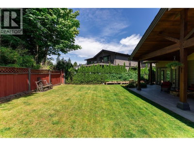 930 SELKIRK Crescent | Coquitlam British Columbia | Slide Image Twenty-eight