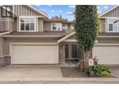 11282 COTTONWOOD Drive | Maple Ridge British Columbia | Slide Image Seven