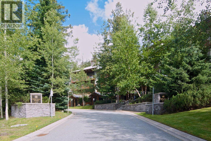 4653 BLACKCOMB Way Whistler British Columbia, V8E 0Y9 - 2 Bedrooms Condo For Sale