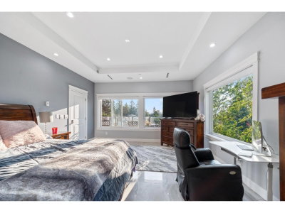 10088 121 Street | Surrey British Columbia | Slide Image Thirteen