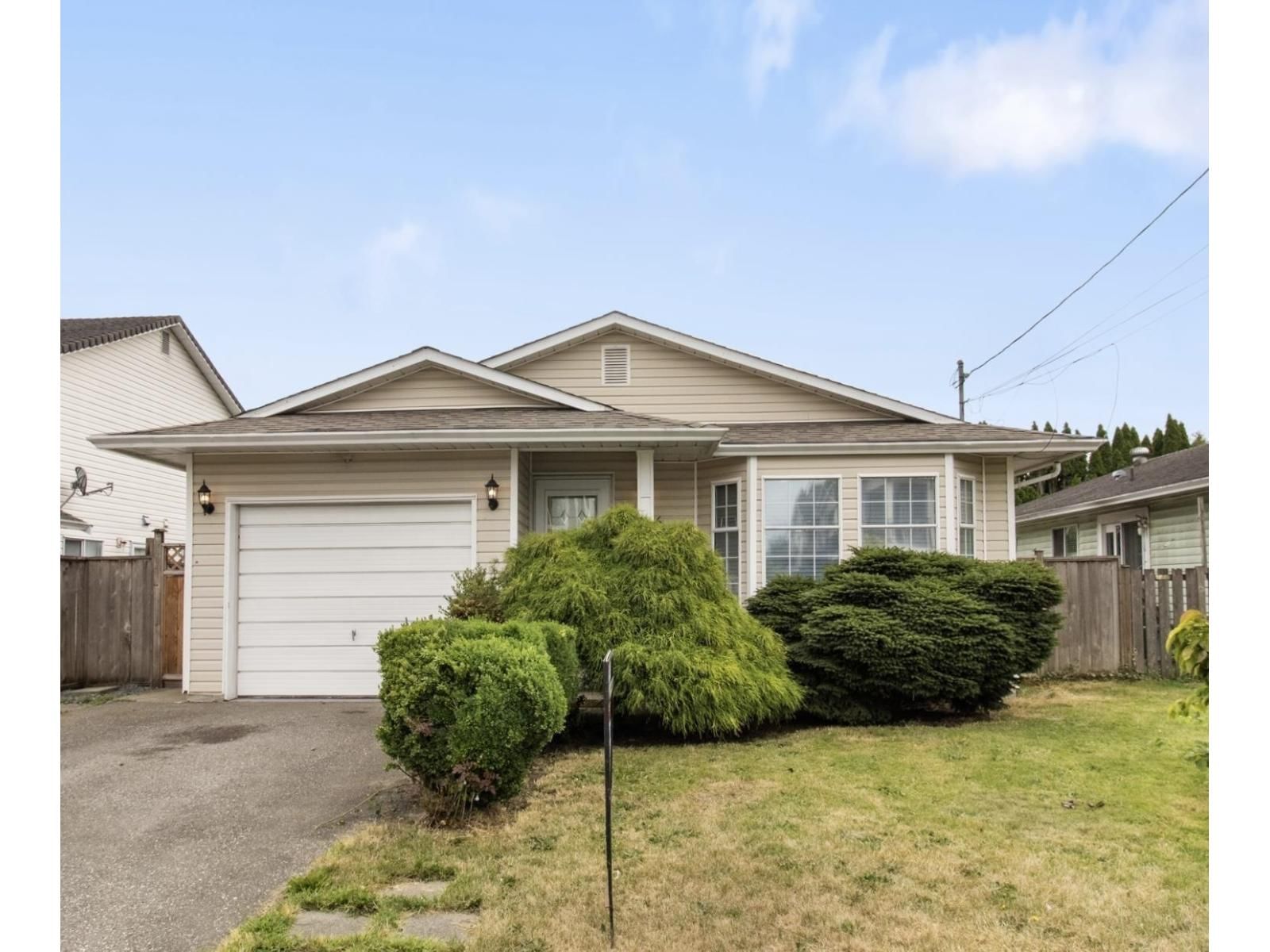 9536 CARROLL Street, Chilliwack, British Columbia V2P 7G4
