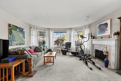 16328 108A Avenue | Surrey British Columbia | Slide Image Eight